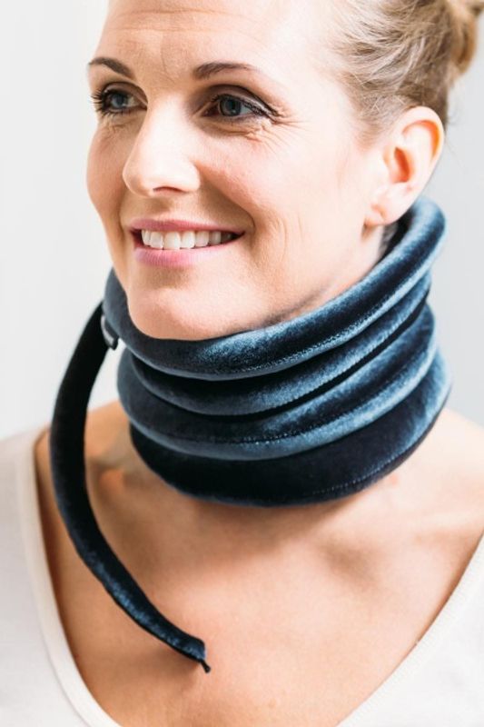 The Snake-myk nakkestøtte